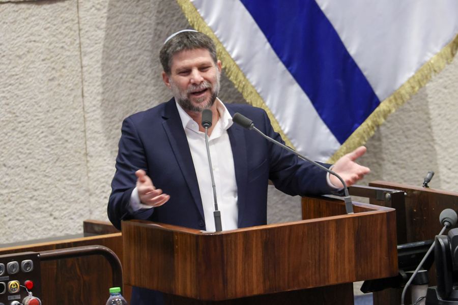 القائمة المشتركة تلاحق العنصري سموتريتش بعد تصريحاته المسيئة للدين الإسلامي